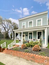 Building Photo - 1228 N 32nd St