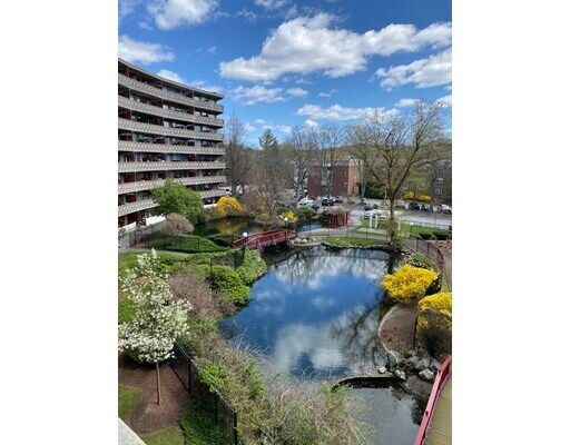 Foto principal - 200 Swanton St