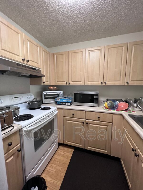 Building Photo - 98-410 Koauka Lp