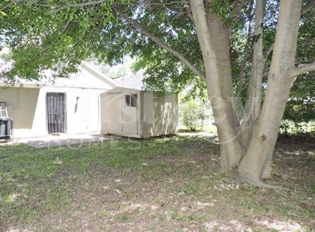 Foto del edificio - 4571 Blue Willow Rd