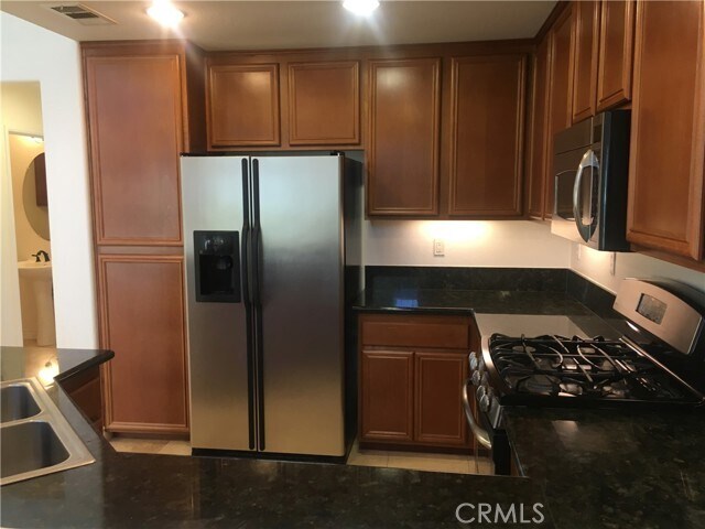 Building Photo - 40011 Cape Cod Ln