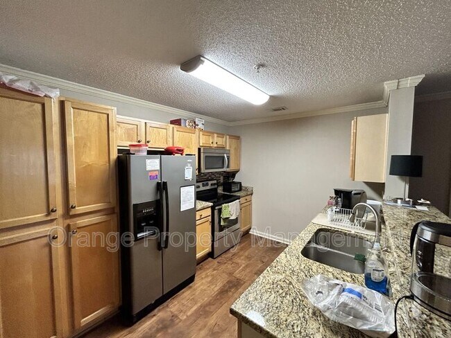 Foto del edificio - 1601 Harts Ridge Dr