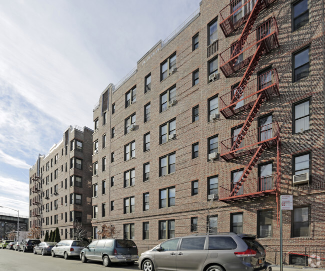 Building Photo - 3950 60th St