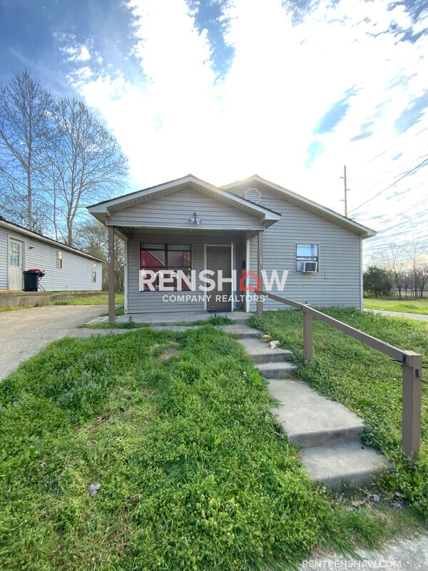 Building Photo - 320 Harton Ave