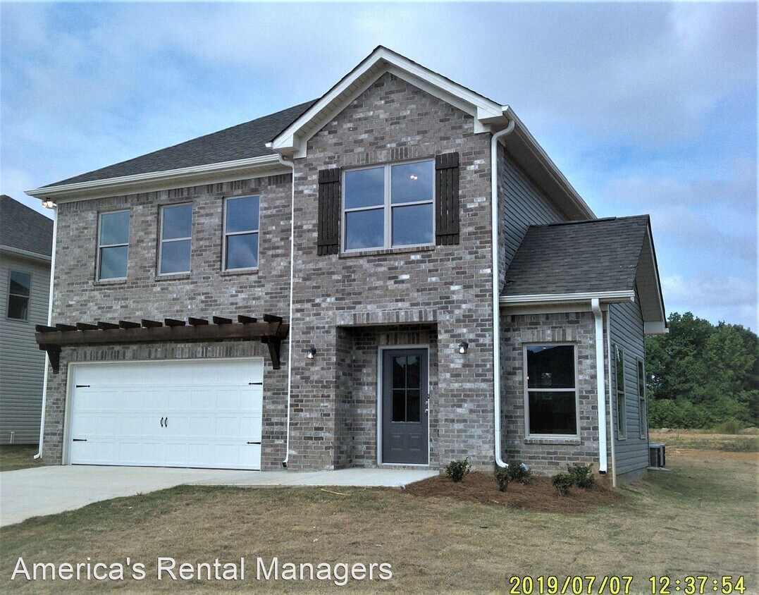 4 br, 3 bath House 102 Edisto Circle House for Rent in