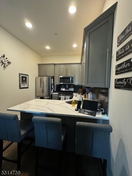 Building Photo - 183 Garibaldi Ave