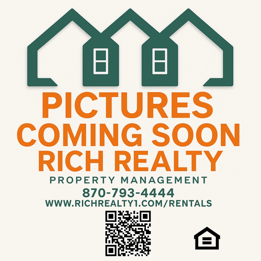 Building Photo - Remodeled 2 Bed/ 1.5 Bath Townhouse in Batesville!