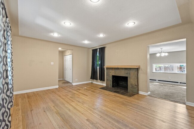 Foto del edificio - Fantastic Home in City Park North - Has it...