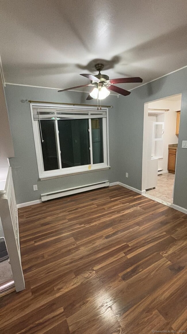 Building Photo - 32 Candlewood Dr