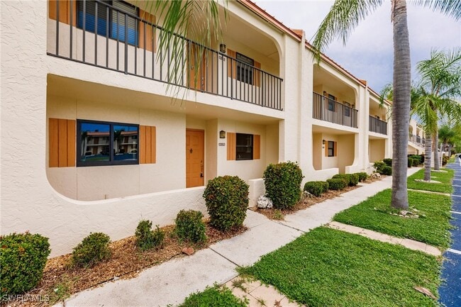 Building Photo - 16361 Dublin Cir