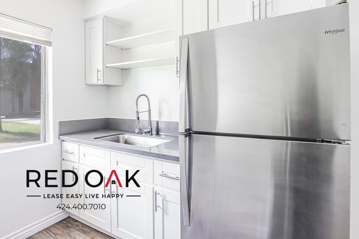 Primary Photo - Spacious, Bright, and Sunny Completely Rem...