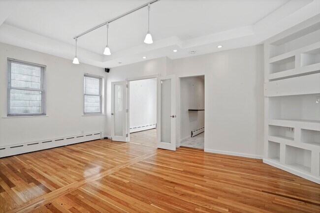 Building Photo - 8282 88th Pl