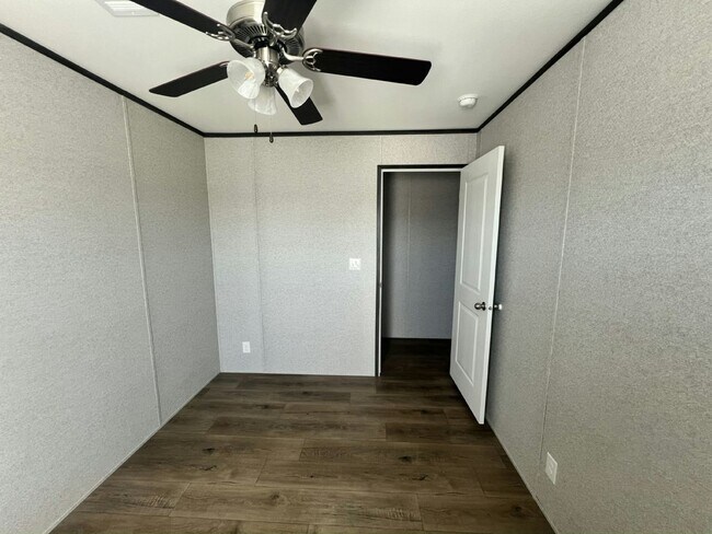 Foto del edificio - 15 Park Pl