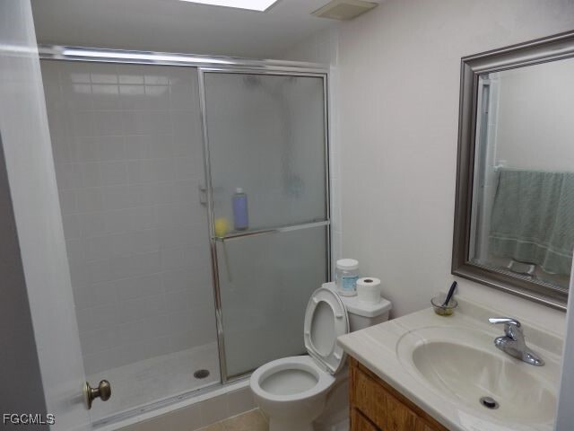 Building Photo - 8474 Charter Club Cir