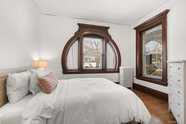 Foto del edificio - 16 Bedford Rd