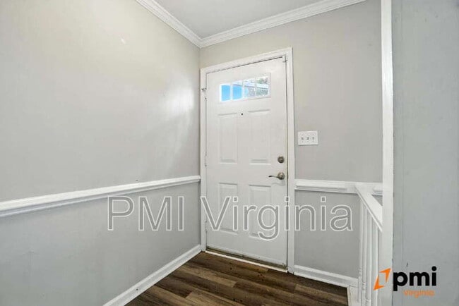 Building Photo - 4901 Windbrooke Ct
