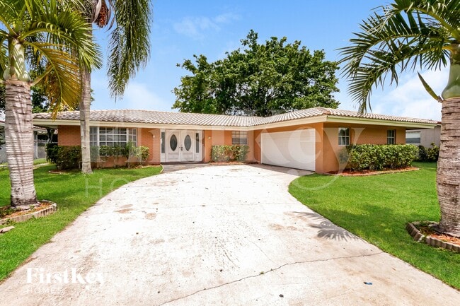 Building Photo - 7518 NW 42nd Dr