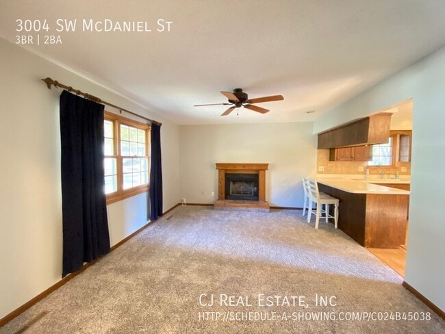 Foto del edificio - 3004 SW McDaniels St