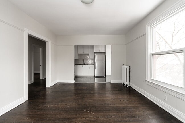 Building Photo - 16 St Joseph St