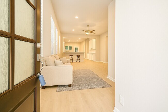 Foto del edificio - 119 Lukewood Cir