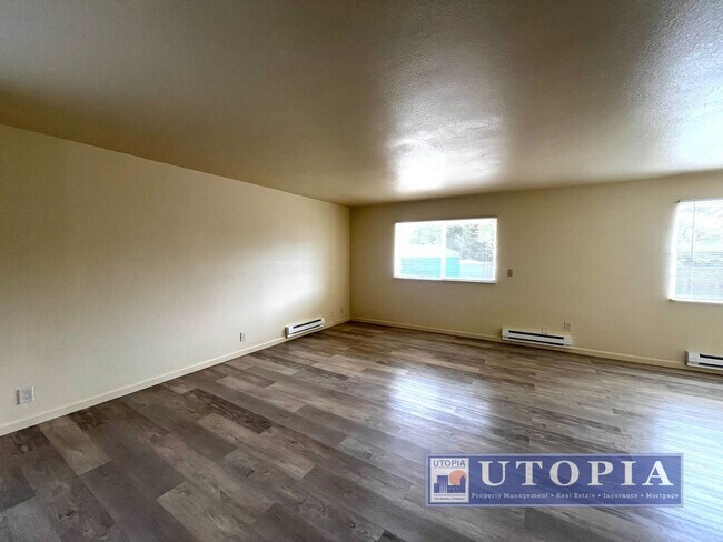 Foto del edificio - Capitola Gem: 2Bd/1Ba Ground Floor Apartme...