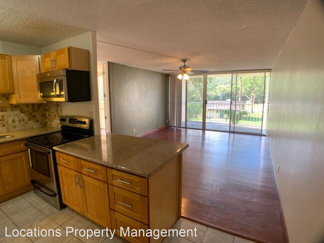 Foto del edificio - 9555 Waikalani Dr