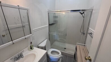 Building Photo - 2429 Central Ave