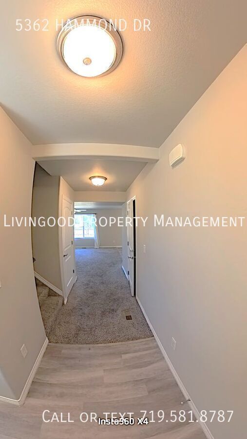 Building Photo - 5362 Hammond Dr