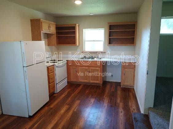 Foto del edificio - 26 S Central St