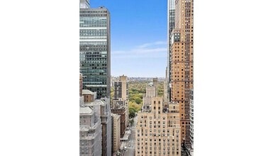 Building Photo - 159 W 53rd St