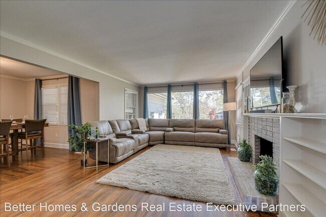 Foto del edificio - 3 br, 2 bath House - 412 Ashland Drive