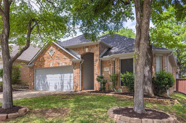 Foto del edificio - 2405 Pinehurst Ct