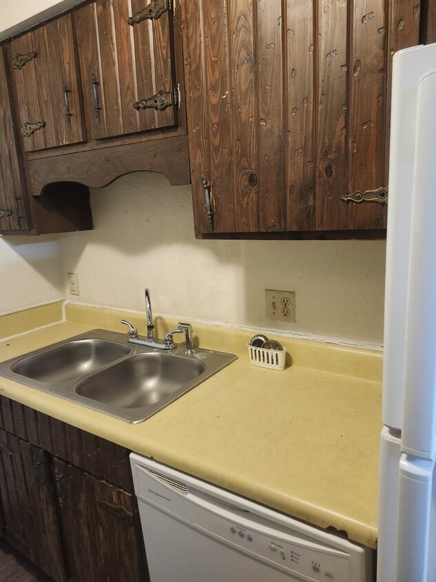 Foto principal - 3030 Congress Blvd