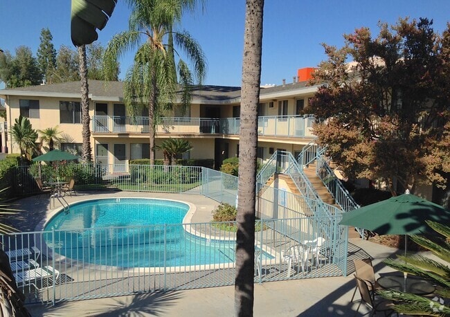 Building Photo - Weddington Gardens