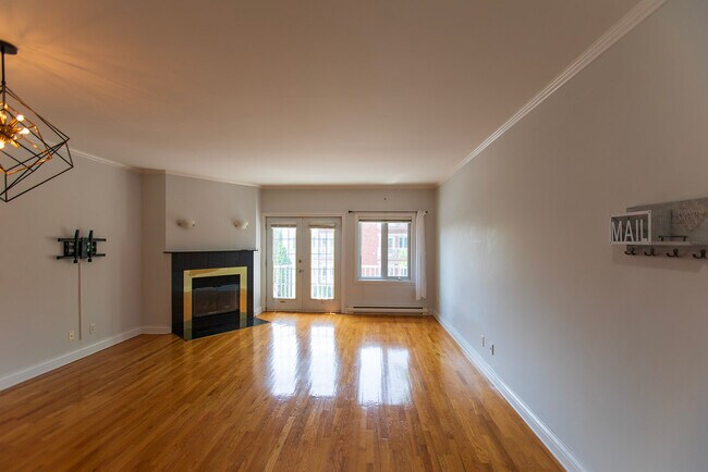 Photo du bâtiment - 4609 Rue De Chambly