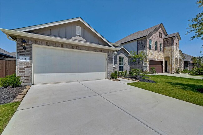 Foto del edificio - 4411 Upland Stream Ln