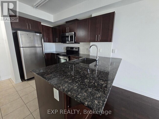 Photo du bâtiment - 242-1242 Rideau St