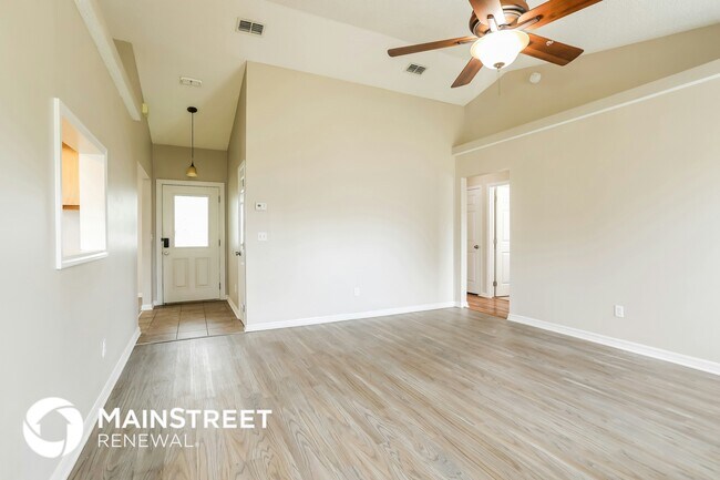 Foto del edificio - 2944 Whirlaway Ct
