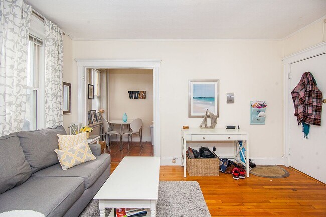 Photo - Awesome one bedroom in Allston Available f... Apartment