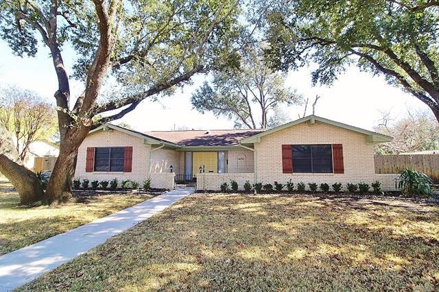 Foto principal - 1610 Alexander Dr