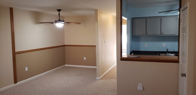 Foto del edificio - 4701 Pennell Rd