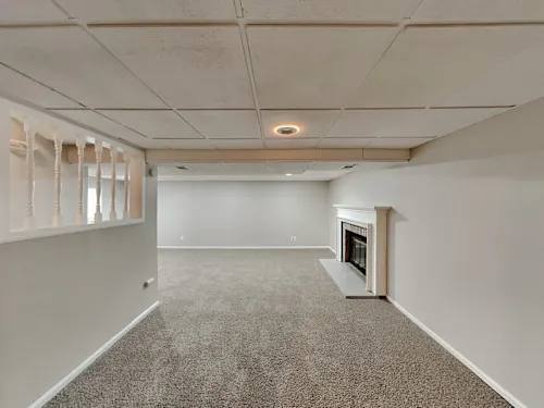 Building Photo - 17752 E Bethany Dr