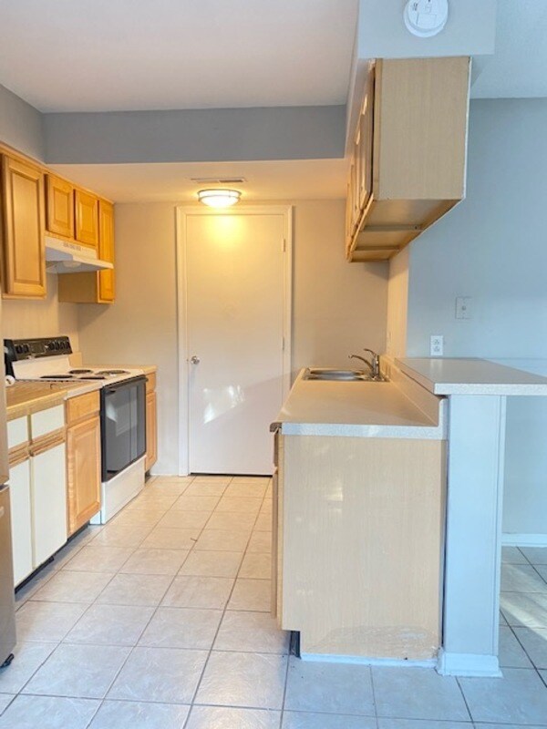 Foto del edificio - 1321 Ruddy Oak Ct