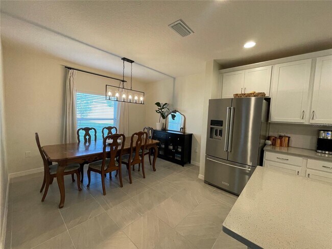 Building Photo - 464 Narrow Basin Wy