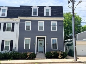 Building Photo - 3001 M St