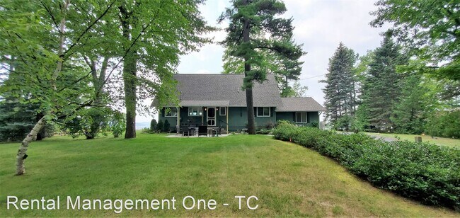 Building Photo - 5 br, 3 bath House - 2558 Neahtawanta Road