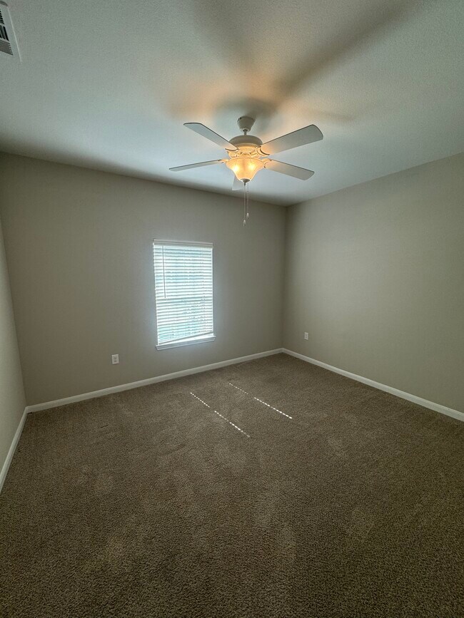 Building Photo - 430 Houston Ridge Dr