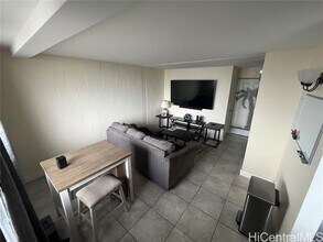 Building Photo - 834 Lehua Ave