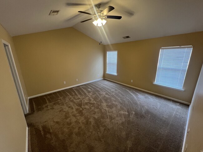 Building Photo - 159 Mayfield Dr