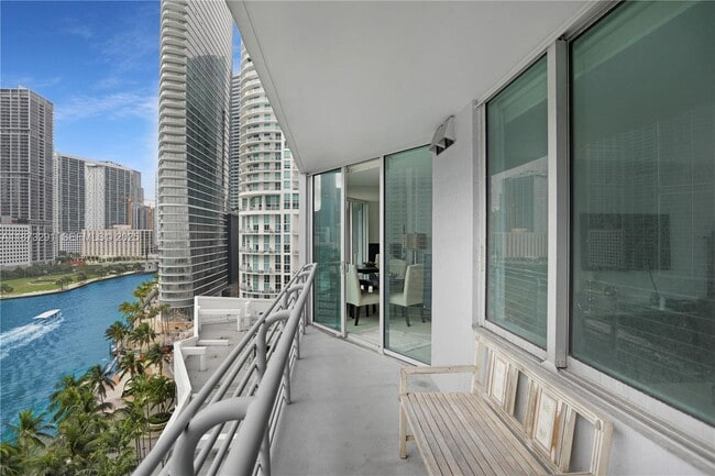 Building Photo - 325 S Biscayne Blvd